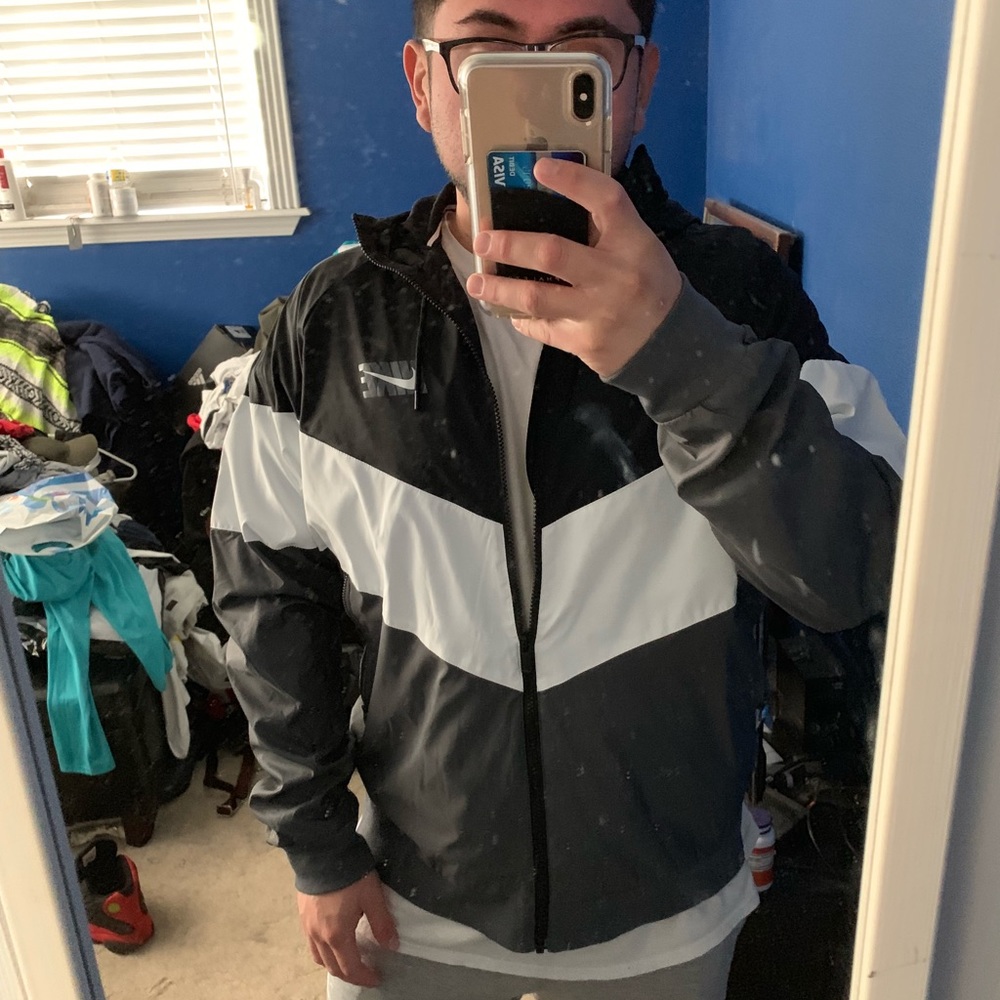 Men’s Nike Windrunner